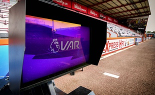 Des entreprises souhaiteraient sponsoriser les pauses dues au recours à l'arbitrage vidéo (photo d'illustration).