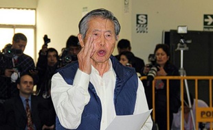 Alberto Fujimori le 25 septembre 2014 au tribunal à Lima