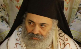 Les deux évêques orthodoxes d'Alep enlevés en Syrie étaient toujours portés disparus mercredi après l'annonce de leur libération par une association chrétienne qui s'est ensuite rétractée.