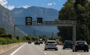 Une première voie de covoiturage a été inaugurée à Grenoble.