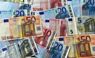 Les prix à la consommation en France en février ont affiché une nouvelle baisse