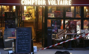 Experts et enquêteurs au Comptoir Voltaire le 14 novembre 2015 à Paris