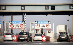 Un péage autoroutier près de Toulouse.