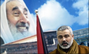 Ismaïl Haniyeh a déjà échappé à une tentative d'assassinat en septembre 2003 alors qu'il était en compagnie de cheikh Yassine. Un avion de combat israélien avait largué une bombe sur une maison de Gaza où les deux hommes se trouvaient. Il a également été emprisonné plusieurs fois par Israël durant la première Intifada qui a éclaté en 1987. Il a été détenu durant 18 jours en 1987, six mois en 1988 et trois ans à partir de l'année suivante.
