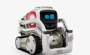 Cozmo, un petit robot à l'intelligence artificielle étonnante.