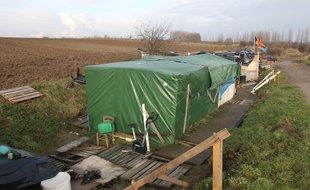 Le camp de migrants de Norrent-Fontes (62), photographié ici en 2011.