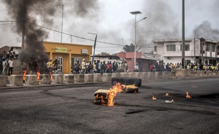 Des heurts ont éclaté à Cotonou au Bénin après les premières annonces des résultats des élections législatives.