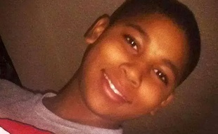 Tamir Rice, 12 ans, tué par le policier Timothy Loehmann, le 24 novembre, à Cleveland, alors qu'il jouait avec une arme factice.