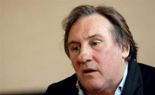 L'acteur français Gérard Depardieu sera pendant le prestigieux Festival de Salzbourg, en Autriche, chef de cuisine dans un restaurant de luxe de la ville de Mozart pour plusieurs jours en août.