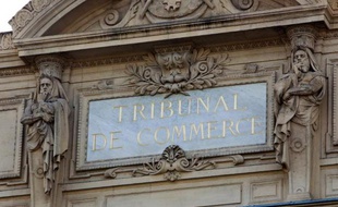 La façade du tribunal de commerce de Paris