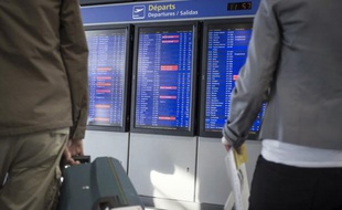 La grève du syndicat minoritaire de pilotes SPAF d'Air France contre le plan de redressement du groupe, prévue de mercredi à dimanche, entraînera des "perturbations très limitées" et l'ensemble des vols sera assuré mercredi, a indiqué mardi la direction de la compagnie.