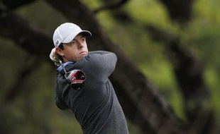 Le Nord-Irlandais Rory McIlroy, auteur d'un 1er tour moyen jeudi au tournoi de San Antonio sur le circuit nord-américain de golf (PGA), semble toujours à la peine alors que le Masters, premier tournoi du Grand Chelem de la saison, s'ouvre dans une semaine.