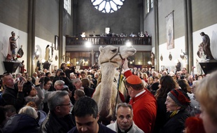 L'église Sainte-Rita était la seule à Paris acceptant les animaux lors des offices.