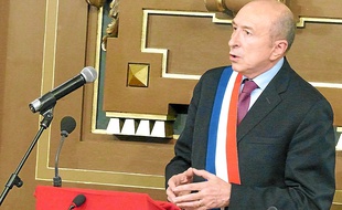 Gérard Collomb va devoir garder la confiance des maires centristes.