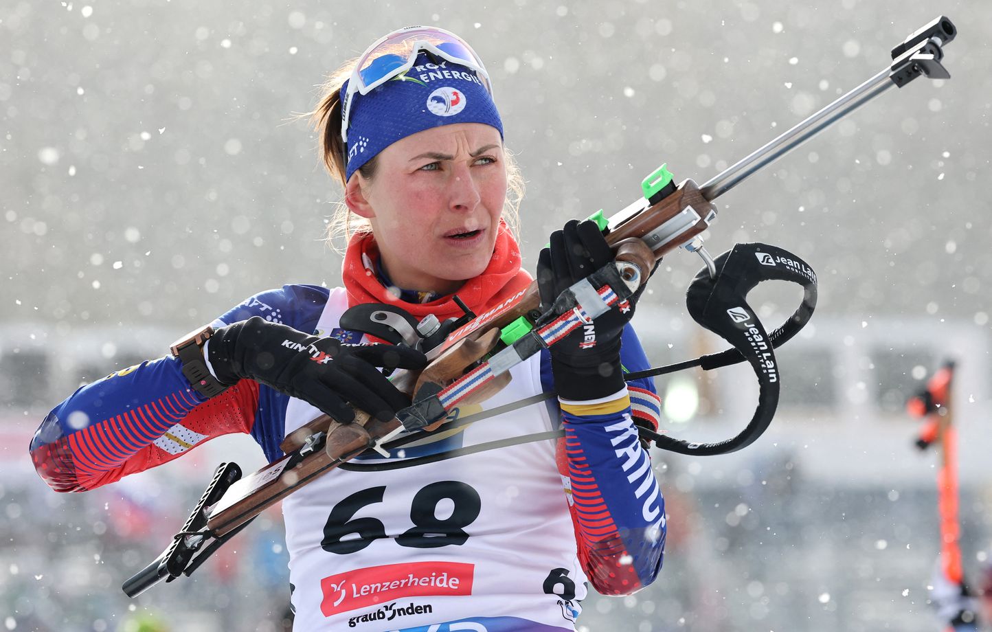 Justine Braisaz-Bouchet ne comptera que neuf secondes d'avance sur la redoutable Franziska Preuss au départ de la poursuite des championnats du monde de biathlon à Lenzerheide, en Suisse