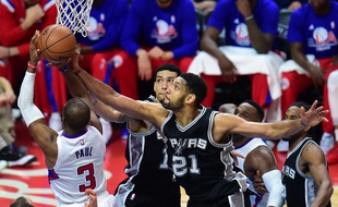 Tim Duncan a été impressionnant contre les Clippers le 28 avril 2015.