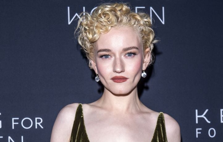 Julia Garner affirme que le biopic sur Madonna « est toujours d’actualité »