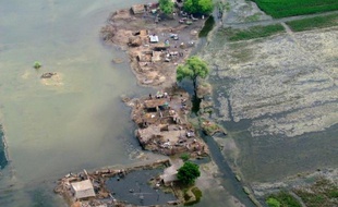 Des climatologues ont déterminé le mécanisme des phénomènes météorologiques extrêmes comme les sécheresses, les vagues de chaleur ou de froid, qui résultent d'une perturbation des courants atmosphériques provoquée par le réchauffement climatique.