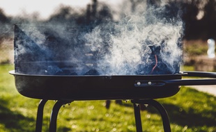 Un barbecue (illustration).