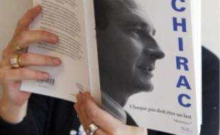 L'ouvrage est tiré à 230 000 exemplaires.