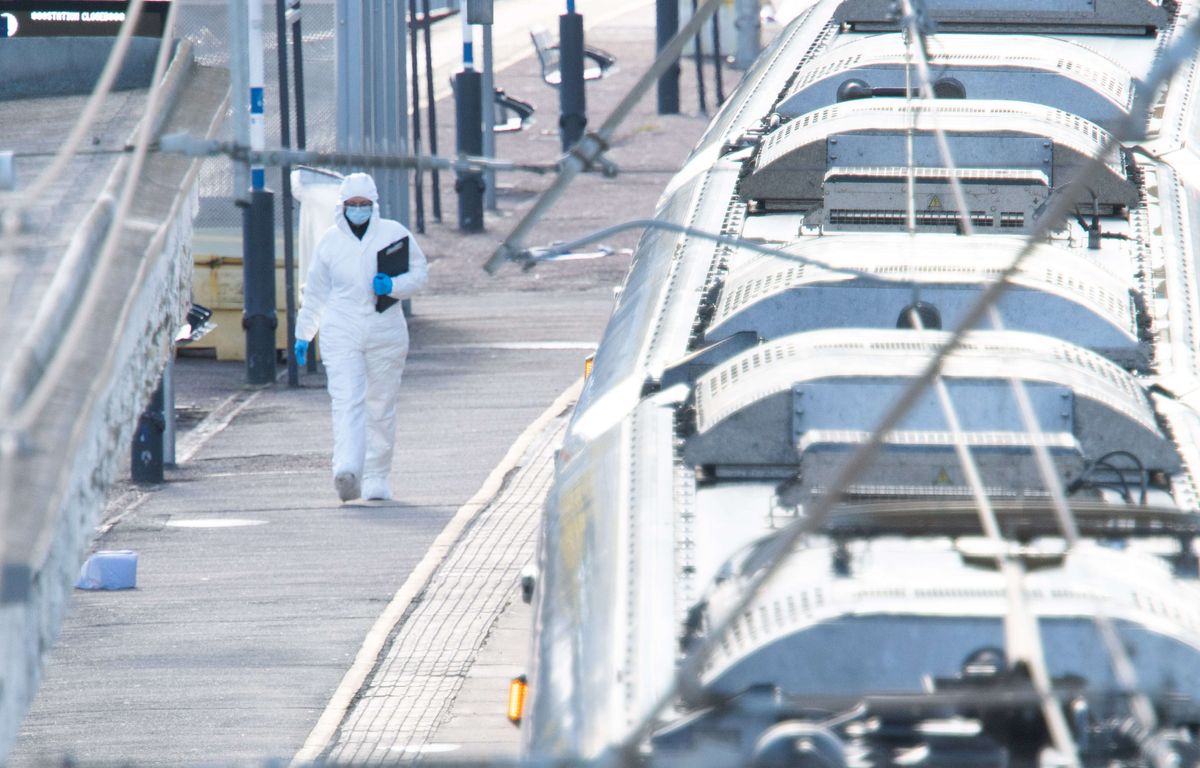 Royaume-Uni : L'auteur de l'attaque au couteau dans un train soupçonné d'avoir commis d'autres agressions