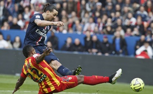 Ibrahimovic face à Lens, le 7 mars 2015 au Parc des Princes.