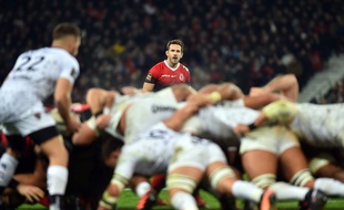 Sport de contact, le rugby est un sport à risque pour la propagation du Covid-19.