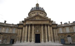 L'Institut de France, où siège l'Académie française.