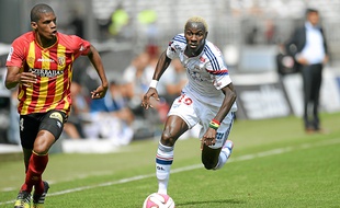 Mohamed Yattara (à d.) a inscrit 2 buts en Ligue Europa, mais aucun en L1.