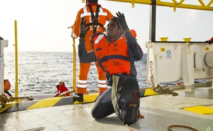 Sauvetage à bord de l'Aquarius, navire affrété par l'association SOS Méditerranée.