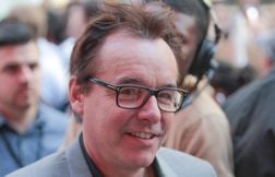 Chris Columbus s’attriste des polémiques qui entourent J.K. Rowling