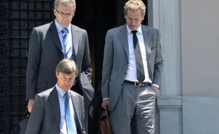 Formée en 2010 pour sortir Athènes de l'ornière, la "troïka" réunissant le FMI, l'UE et la BCE a vu depuis son unité soumise à rude épreuve par la crise grecque qui a fait apparaître en son sein des désaccords et des tensions.