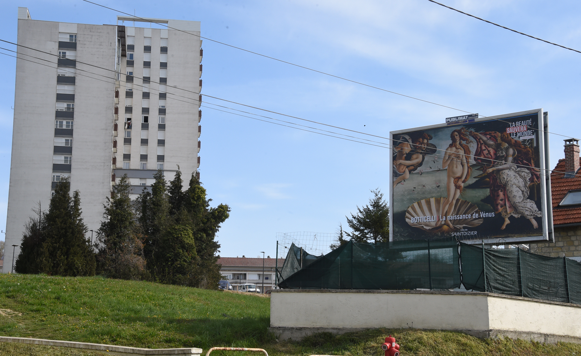 Ici, c'est La naissance de Vénus, de Botticelli, qui est affiché.