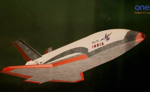 RLV-TD, le prototype de navette spatiale lancé par l'agence spatiale indienne (Isro), le 23 mai 2016.