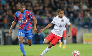 Lucas (à droite) face à Caen, le 24 septembre 2014