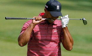 Le golfeur américain Tiger Woods au 11e trou du tournoi de Muirfield, Ohio, le 7 juin 2009.