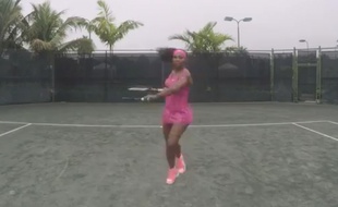 Capture d'écran de la vidéo tournée par Serena Williams dans laquelle elle reprend le tube