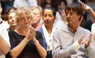 Eva Joly et Nicolas Hulot lors du débat de Lille avant la primaire écologiste, le 15 juin 2011.