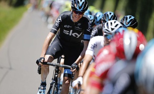 Chris Froome, leader de la Sky, lors de la 7e étape du Tour de France 2015, le 10 juillet 2015.