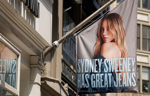 « Sydney Sweeney a de bons gènes »… Les marques en plein virage ultraconservateur ?