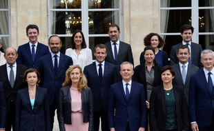 Une partie du gouvernement d'Edouard Philippe à l'Elysée, le 17 octobre 2018.