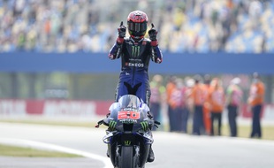 Fabio Quartararo remporte le Grand Prix des Pays Bas à Assen.