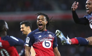 La joie des Lillois après le but de Loïc Rémy contre Lyon