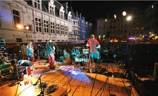 Comme l'an dernier, la place Saint-André sera dédiée à la chanson française, à partir de 20 h.