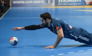 Nikola Karabatic lors du 8e de finale du Mondial France-Islande, le 21 janvier 2017 à Lille.