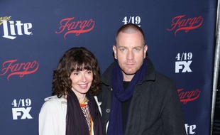 Ewan McGregor et Eve Mavrakis le 6 avril 2017 à New York.