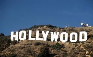 Le panneau Hollywood va bientôt fêter ses 94 ans sur le mont Lee.