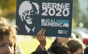 Un panneau «Bernie 2020» brandi en novembre 2016.