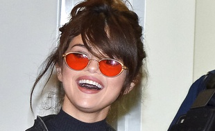 Selena Gomez à l'aéroport de Tokyo