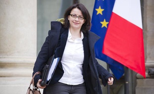 Cécile Duflot à la sortie d'un conseil des ministres, à Paris le 10 avril 2013.